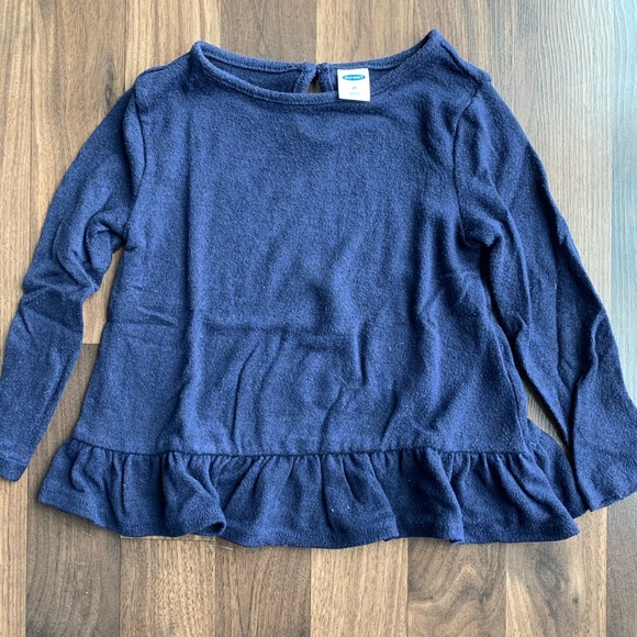 3 shirts bundle - Picture 2 of 4